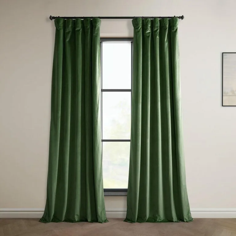 Eden Green Heritage Plush Velvet Room Darkening Curtain
